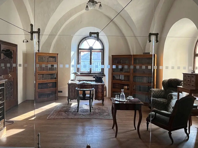 旧市庁舎（市歴史博物館） – Stará radnica