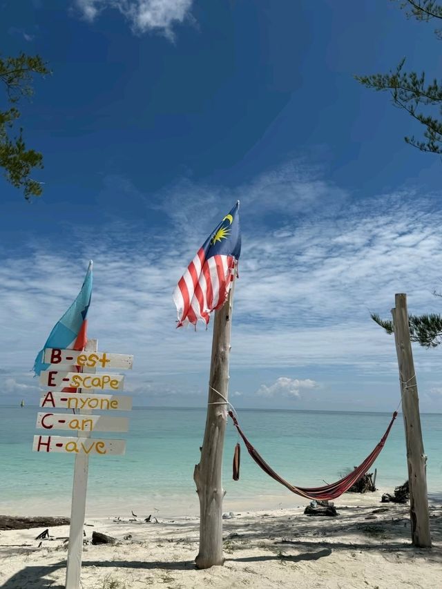 Mengalum Island: Sabah's Secluded Circle of Paradise Mengalum Island: Sabah's Secluded Circle of Paradise