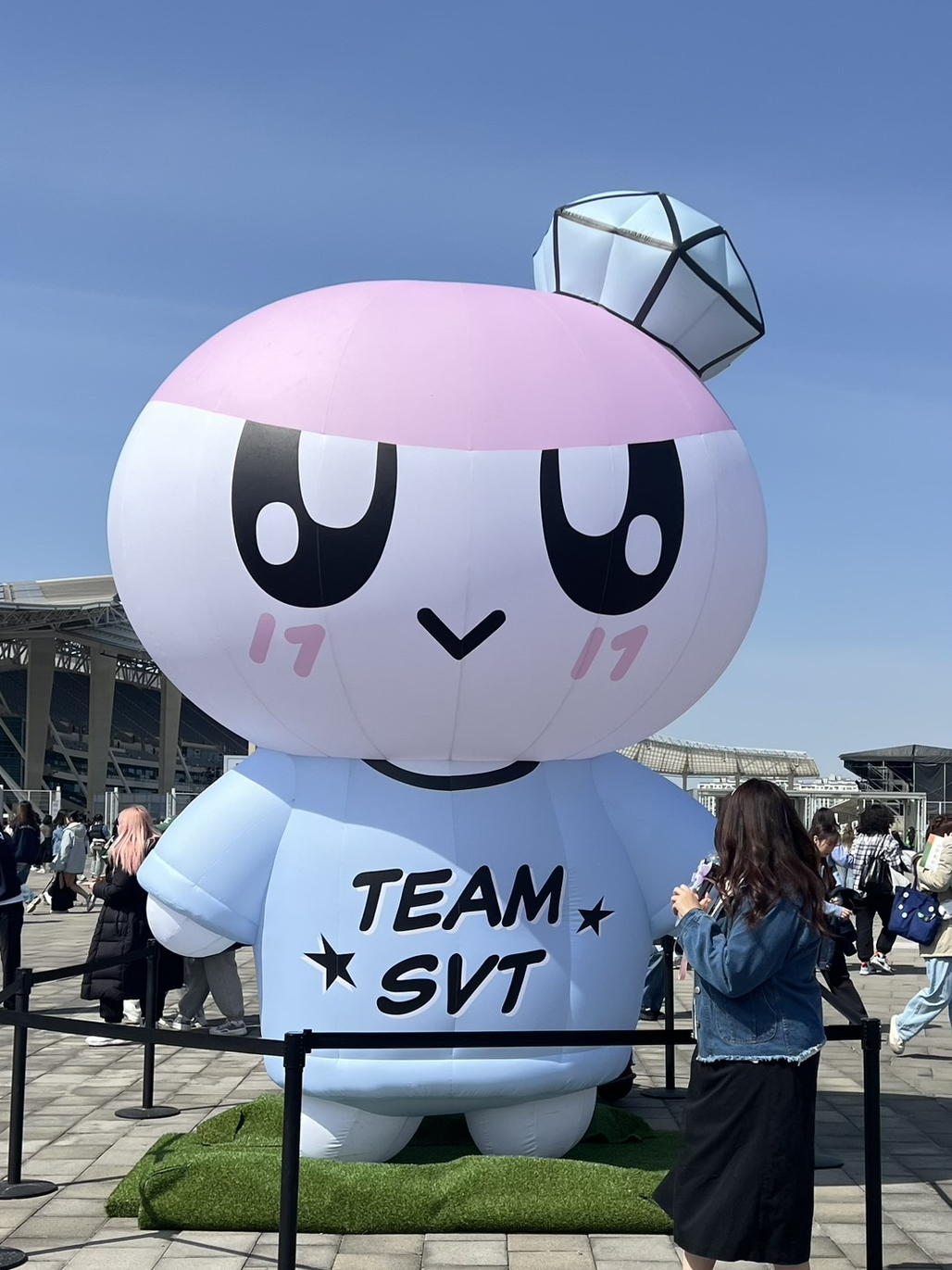 SEVENTEEN WORLD TOUR NEW_ in INCHEON 🩷🩵 | Trip.com 仁川