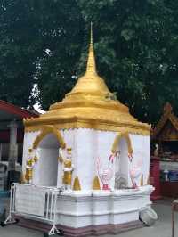วัดพระแก้วดอนเต้าสุชาดาราม
