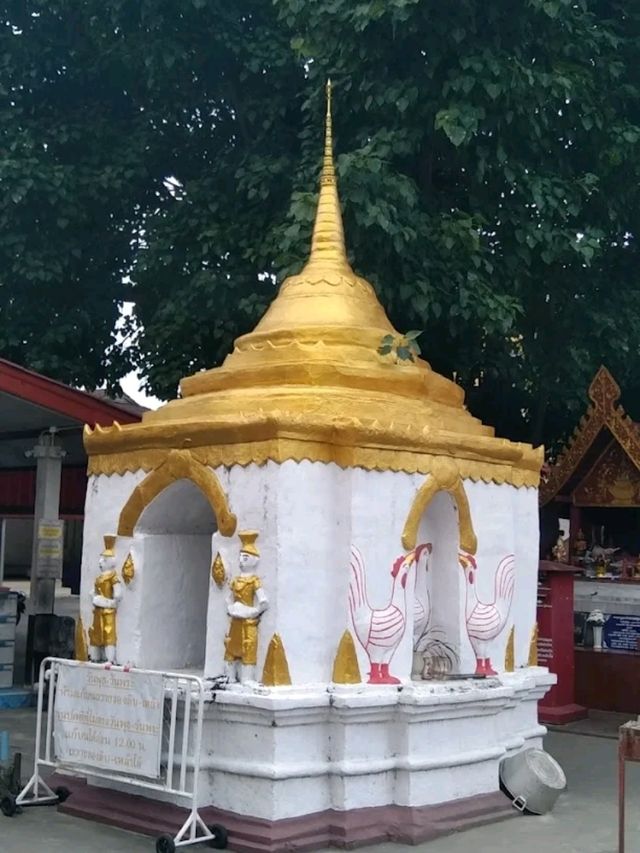 วัดพระแก้วดอนเต้าสุชาดาราม วัดพระแก้วดอนเต้าสุชาดาราม