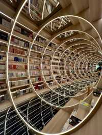 Picture-Perfect Pages: Shenzhen hidden gem bookstore