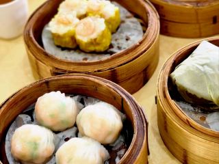 훼이동에서 가족과 함께 즐길 수 있는 훌륭한 아침 식사와 딤섬 맛집 – 푸징완 레스토랑