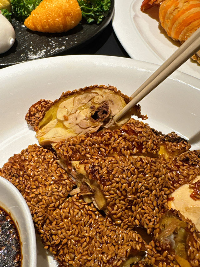 {精緻打卡中菜館·招牌龍蝦酥🦞｝