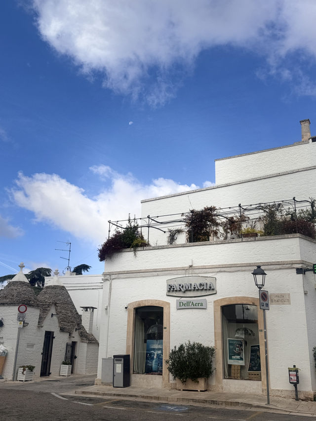 트룰리가 그리는 동화 같은 마을, 알베로벨로