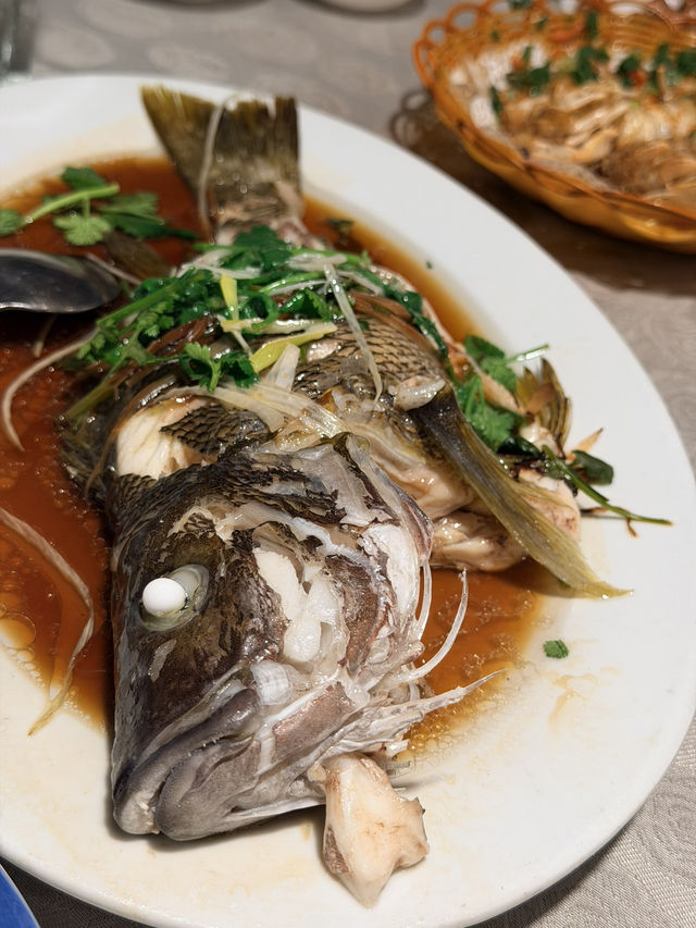 🦀 กินซีฟู้ดสดๆ ริมทะเลฮ่องกง ต้องที่นี่เท่านั้น! 🦀 กินซีฟู้ดสดๆ ริมทะเลฮ่องกง ต้องที่นี่เท่านั้น!