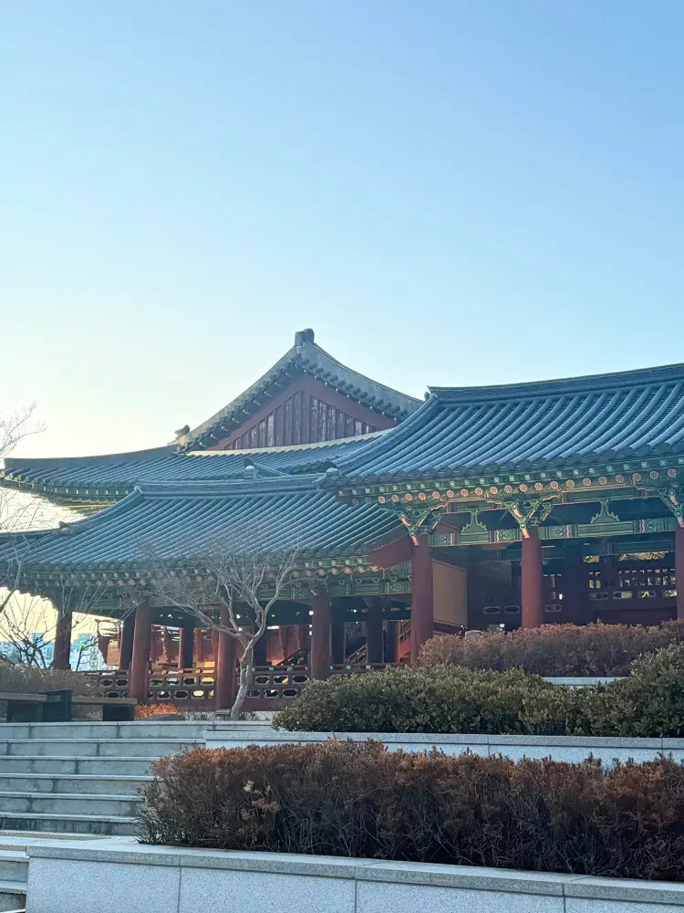 울산 강변의 숨은 명소 탐방은 단연 최고였어요.
