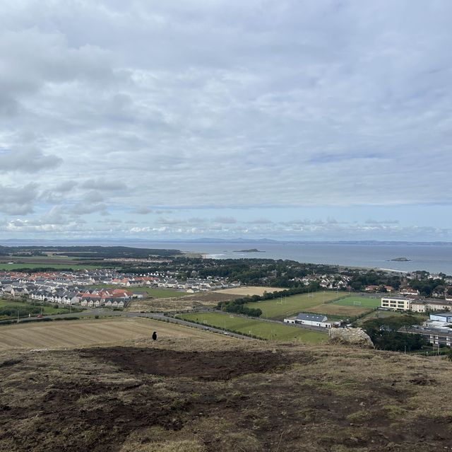 NORTH BERWICK LAW