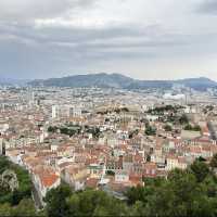 <法國 Marseille 🇫🇷> 高聳入雲的聖母院 🙏🏿