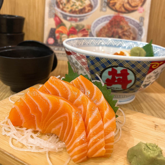 平民價🔥日本屋台丼飯刺身，激高質~