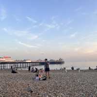 🌊 **Pebble Paradise: A Day at Brighton Beach!** 🏖️