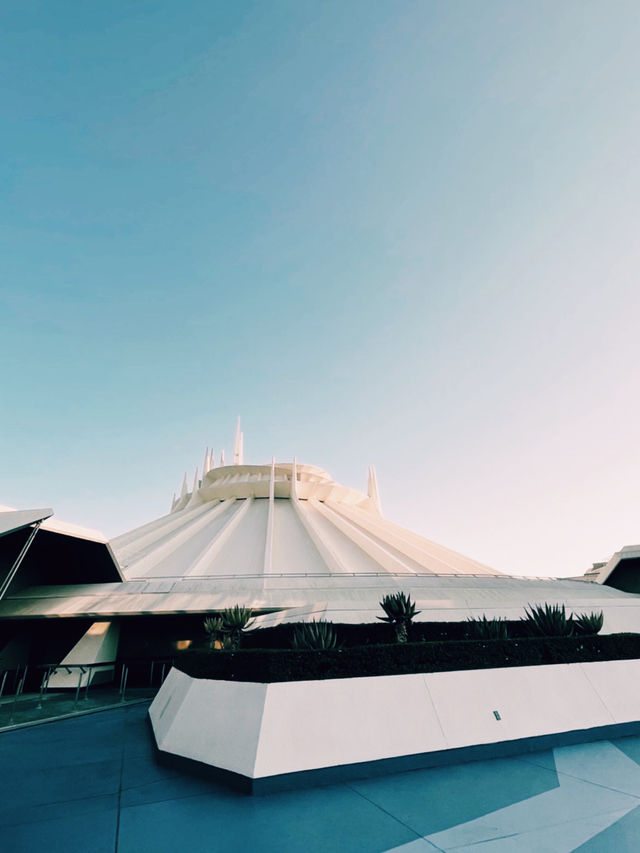 The Ultimate Disneyland California Adventure – Tips & Must-Do Experiences! 