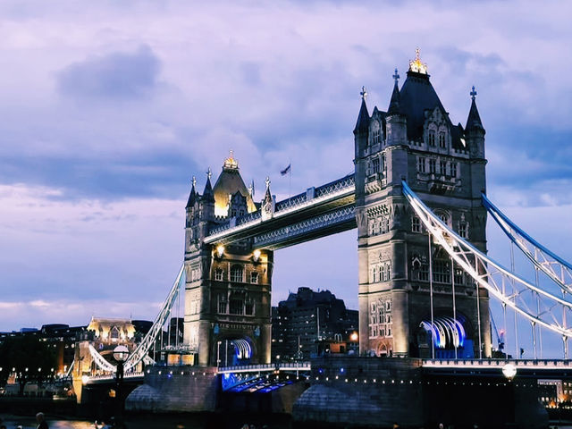 London Bridge City Pier, Big Ben, & Tower Bridge 🌉🕰️