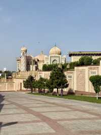 Spring Serenity at Hazrat Khizr Mosque