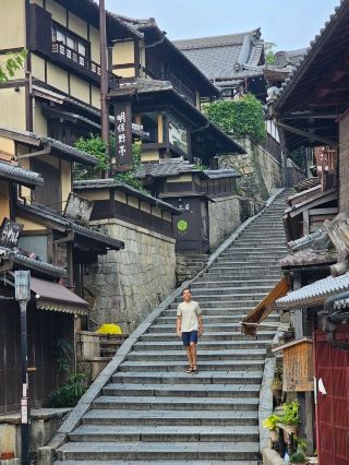 The Charm of Ninenzaka and Sannenzaka