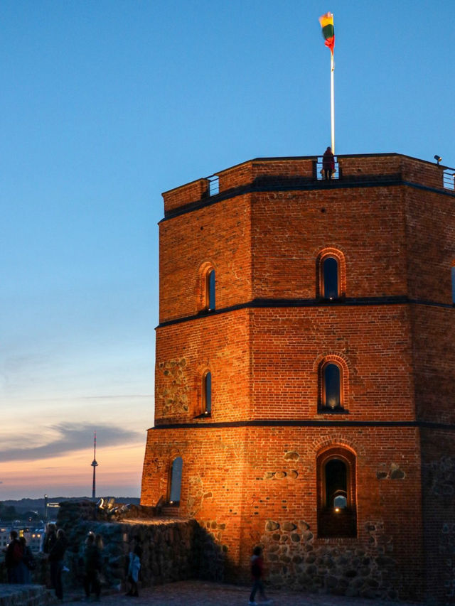 🚗💶 Explore Vilnius with Ride-Sharing: Smart, Easy & Budget-Friendly! 🇱🇹✨