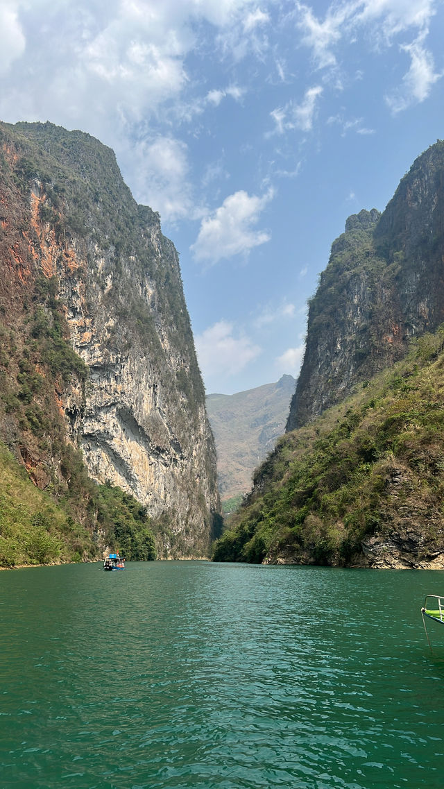 Absolute must-do: the Ha Giang Loop in Vietnam