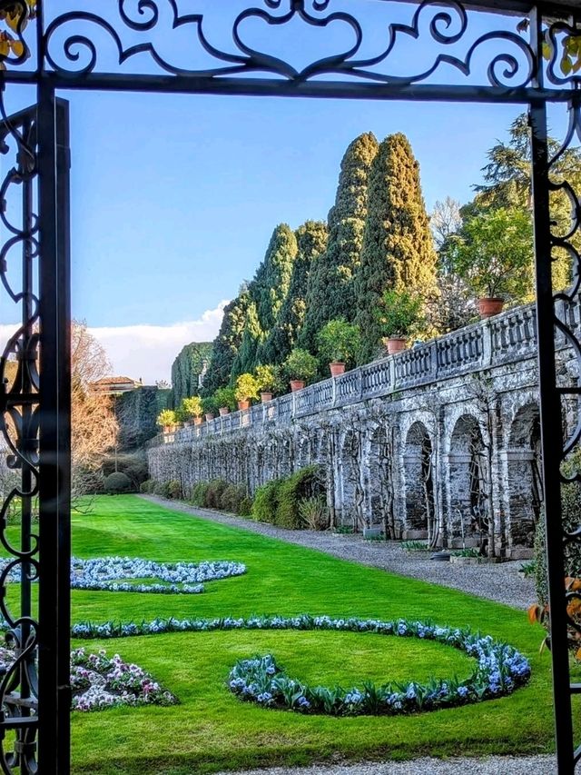 🏰 Borromeo Palace: Baroque Splendor on a Floating Island 🇮🇹🌸