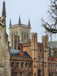 Punts, Poems, and Perfect Views: A Day in Cambridge
