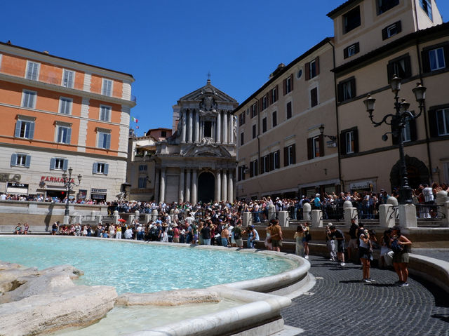 รีวิว Fontana di Trevi (น้ำพุเทพี)