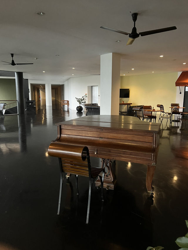 🇱🇰 斯里蘭卡：坎達拉馬遺產酒店（Heritance Kandalama） 🦉