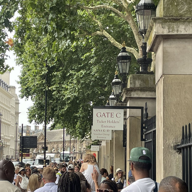London🇬🇧 Where History Lives: Touring Buckingham Palace’s Grand State Rooms 