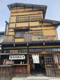 🏔️ Discover Japan's Most Enchanting Mountain Town: Your Ultimate Takayama Adventure Guide! 🍶