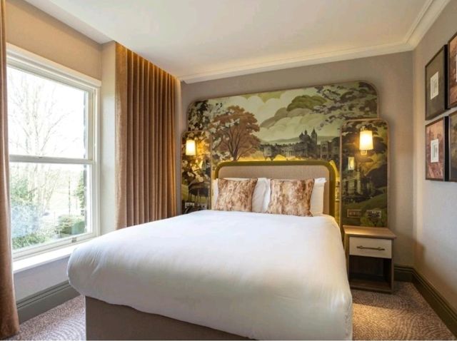 Character filled Yorkshire hotel in Harrogate - Cedar Court Hotel