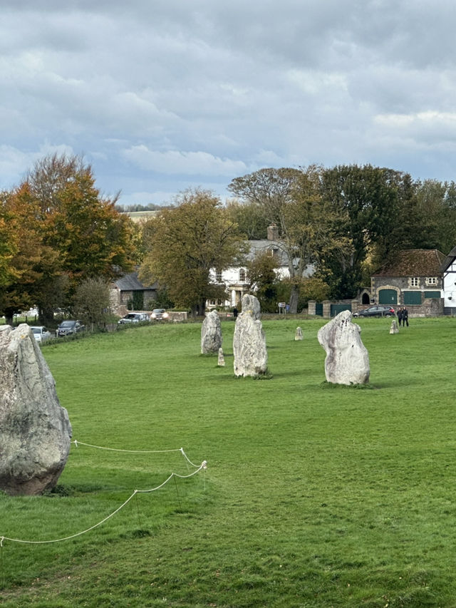✨ Magical Moments at Avebury Stone Circle 🪶