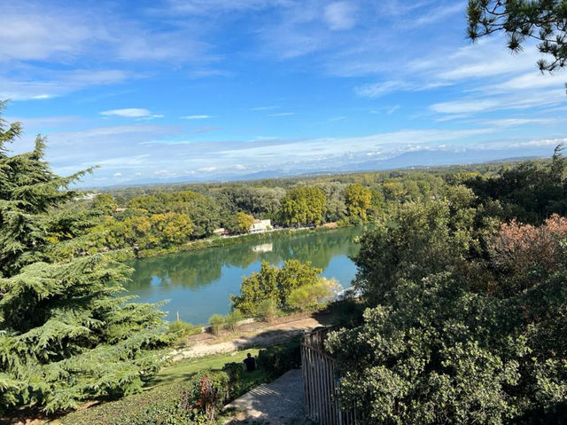 🇫🇷 View Over Avignon