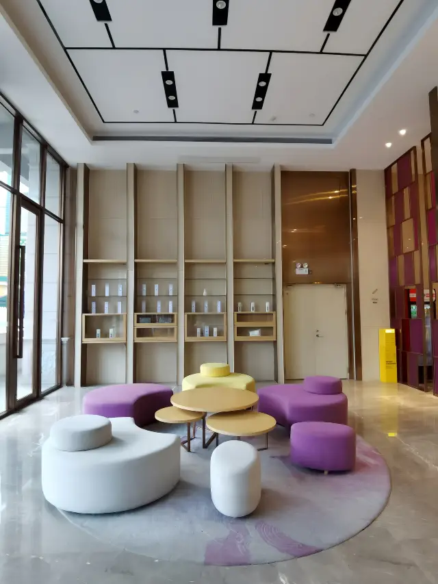 東海島の一択ホテル、こちらへ