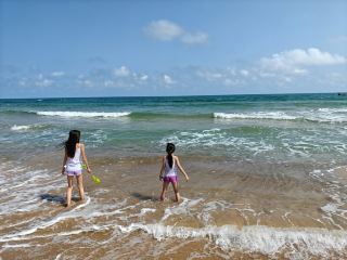 Choose a quiet and beautiful beach to spend the New Year