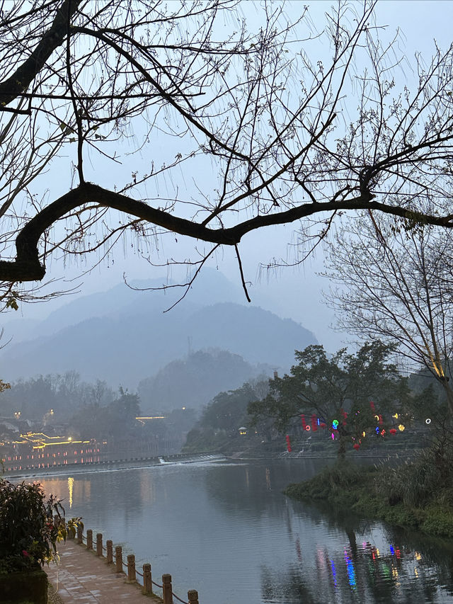 洪雅｜古鎮油菜花海美如油畫