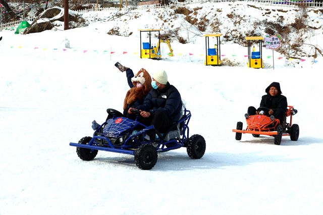 花溪谷冰雪樂園，遛娃好地方