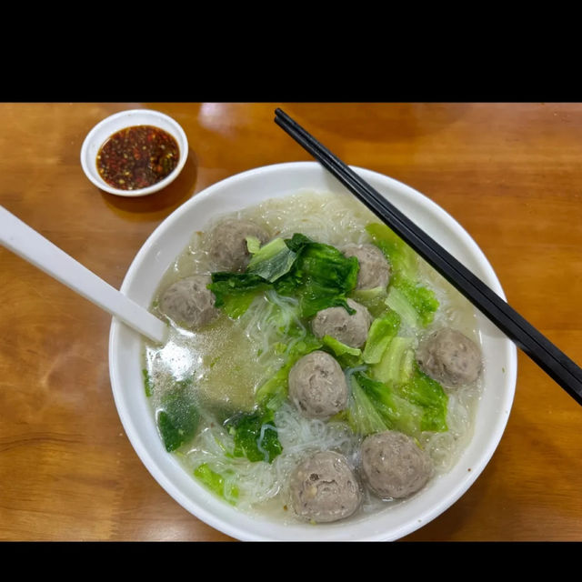 어느 시간에 가도 항상 손님이 있는 맛집 :)