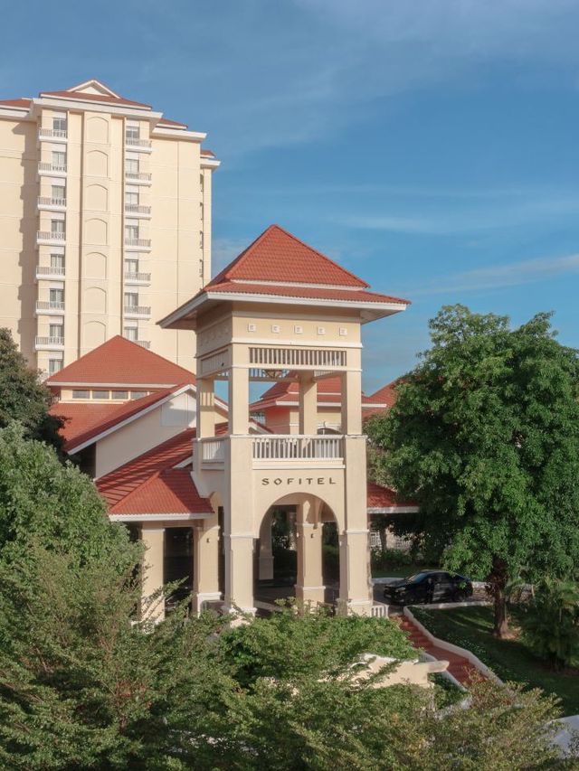🌟 Phnom Penh's Sofitel: A Blend of Heritage & Luxury 🌟