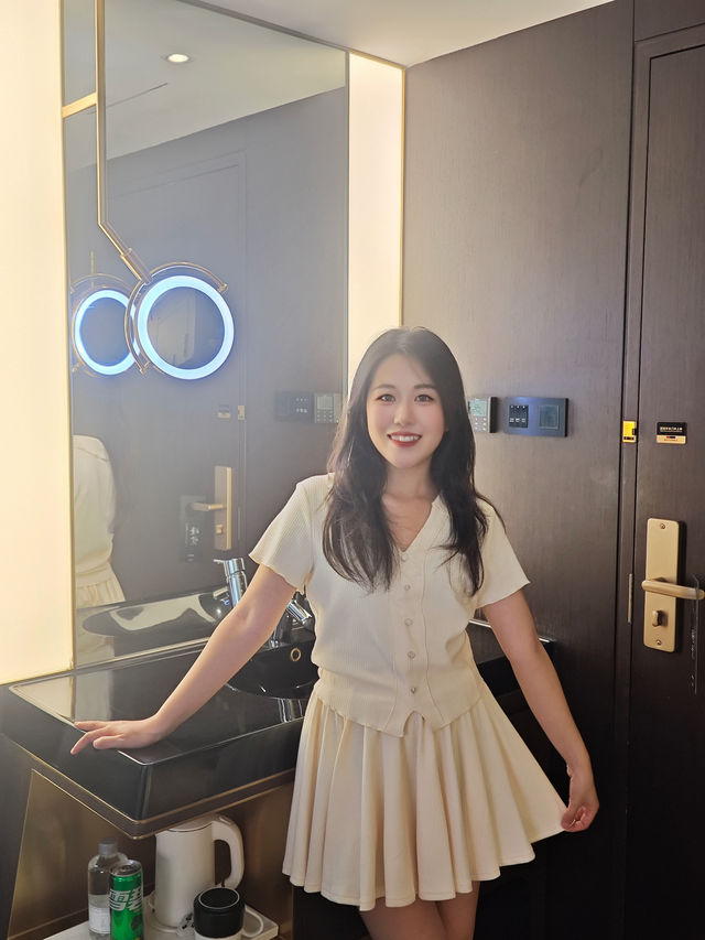 昆明想和你在翠湖邊上住一萬次的酒店