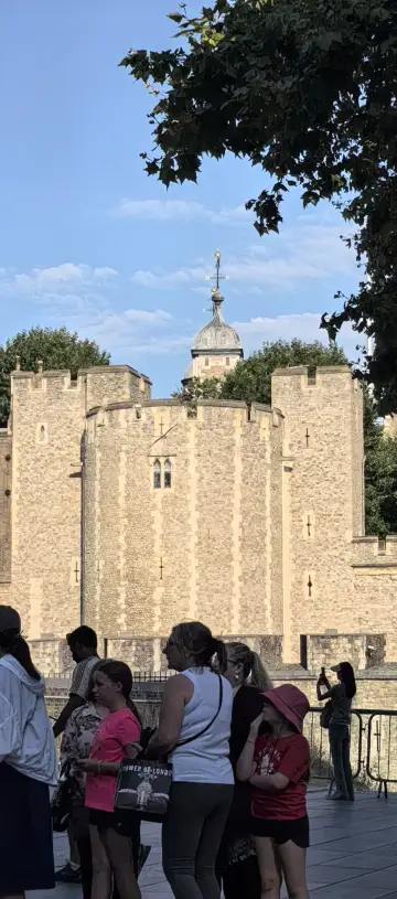The Tower of London (2)