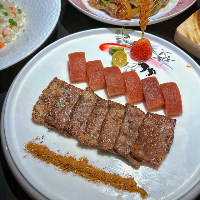鄭州這家餐廳，吃的不僅是飯，簡直是在穿越！
