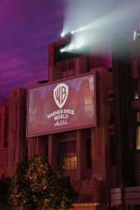 Fantastic Experience at Abu Dhabi's Indoor Warner Bros. Theme Park