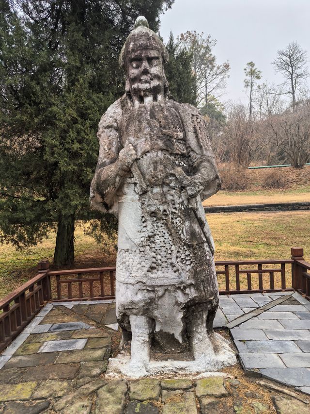 明顯陵