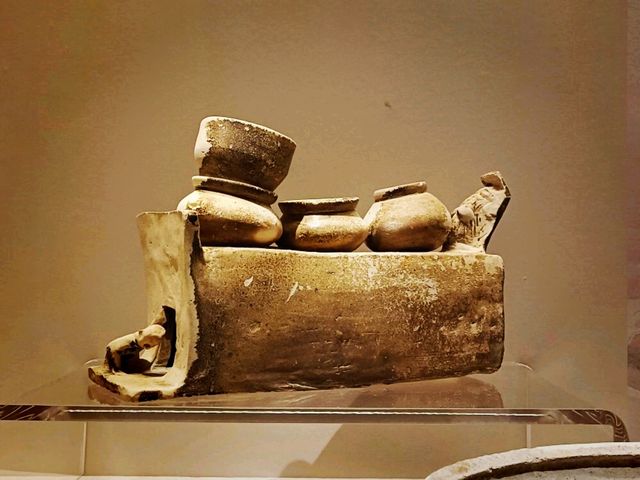 Lijiang Museum: Rich Collection of Exibits and Cultural Significance