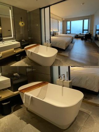 I finally found a super cool hotel in Wuhan!