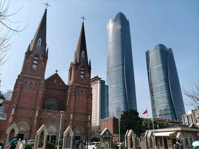 St. Ignatius Cathedral of Shanghai: A Hidden Gem of the City ⛪🌆