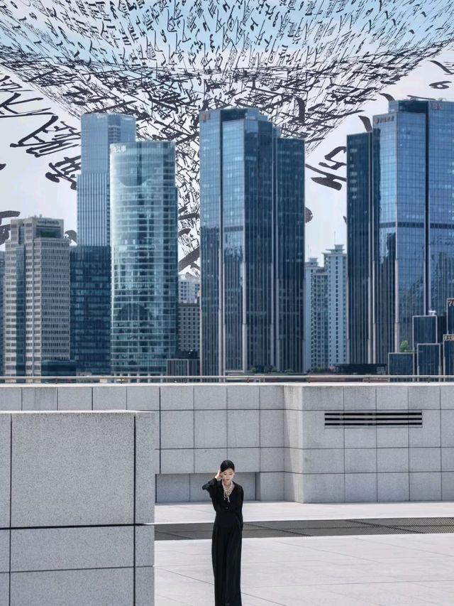 Unlocked a new perspective of the Oriental Pearl Tower