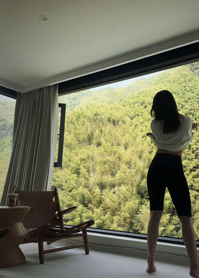 安吉必住！隱藏喺溪流邊嘅270度山景民宿