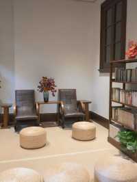上海虹口区の巴金図書館で美しいクラシックの雰囲気とポストカードを作成しよう