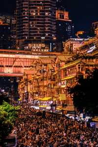 喺重慶呢座有溫度嘅城市影完呢啲機位先走