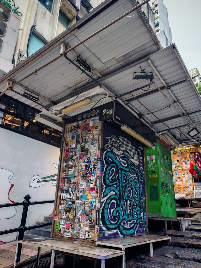 打卡《耿耿於懷》MV拍攝地｜香港石板街✨