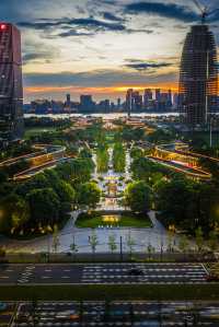 日落時分，錢江世紀城公園特別靚